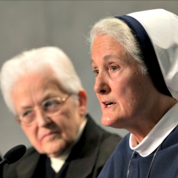 Mother Agnes Mary(r) and Sister Sharon Holland (l)